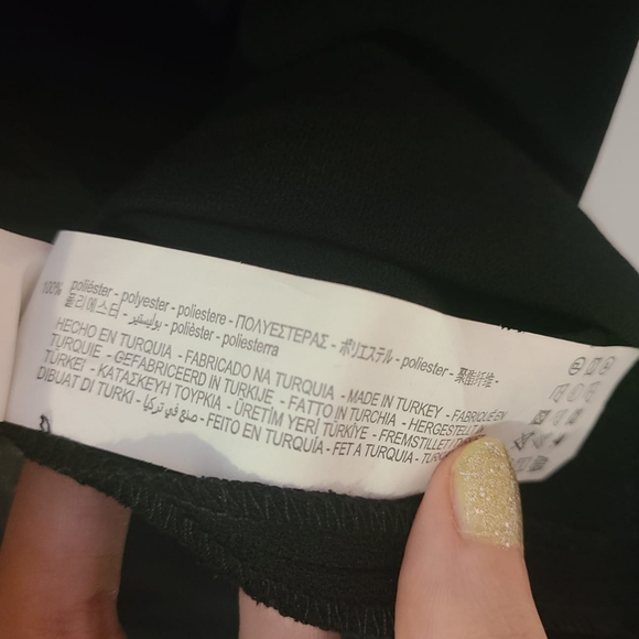 NWOT Zara Black Ruffle Dress 🌹🌴 - Picture 11 of 12